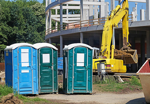 Best Portable Restroom Servicing (Cleaning and Restocking)  in Loughman, FL